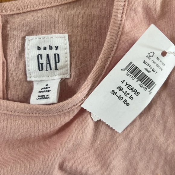 NWT Girls Gap Shortsleeved Blush Pink Dress (39-42 in/36-40lbs) - Picture 2 of 8